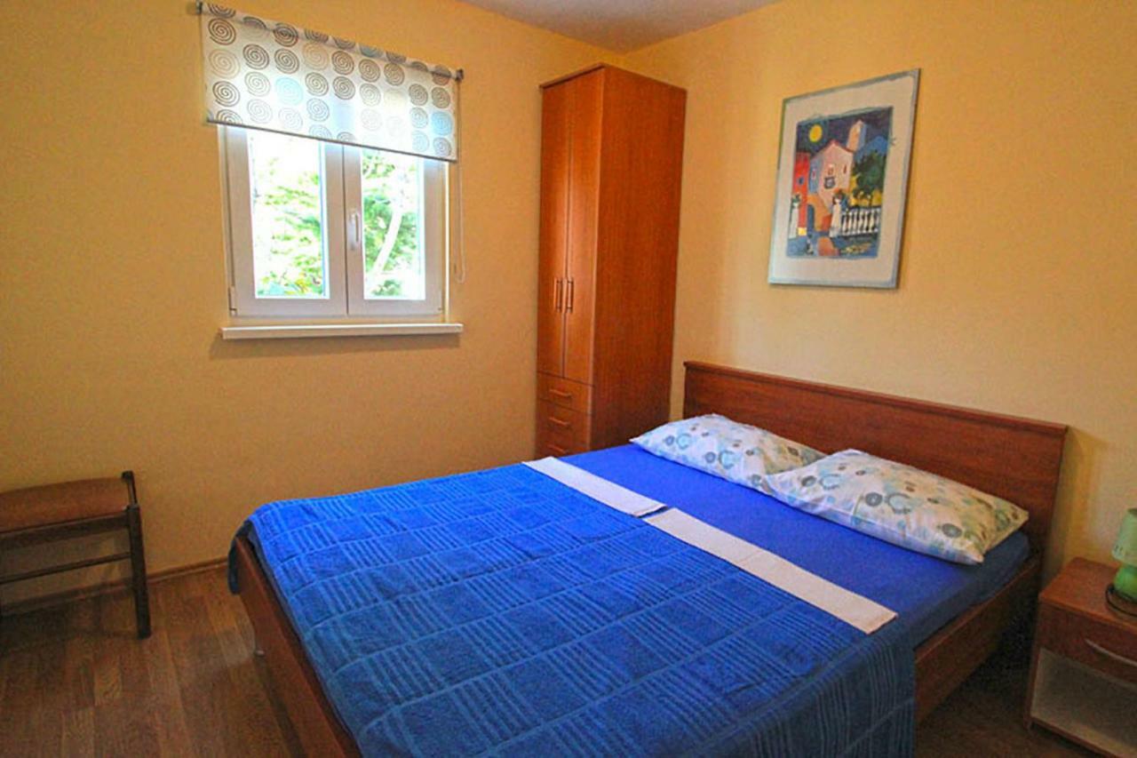 Beachfront House Ivana With Pool - Renovated 2025 Cesarica Extérieur photo